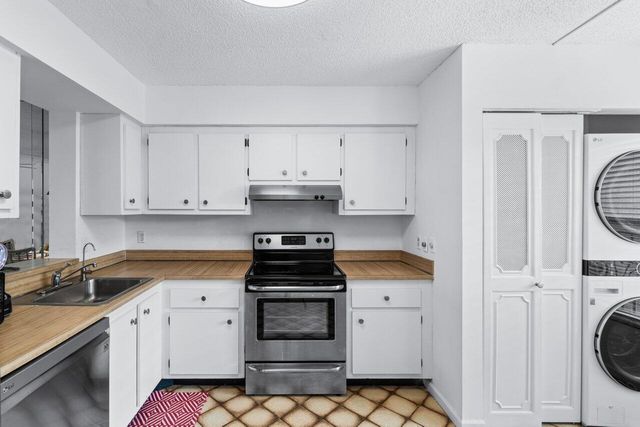 14623 Bonaire Boulevard 405, Delray Beach, FL 33446