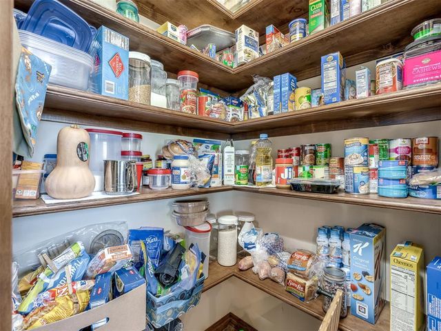 7701 Deer Meadow Drive, Oklahoma City, OK 73150
