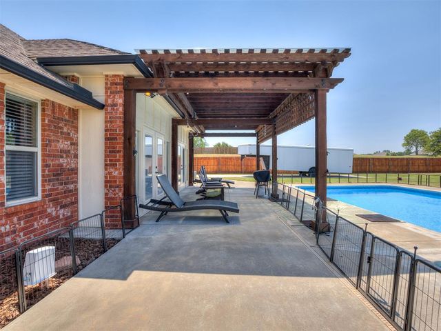7701 Deer Meadow Drive, Oklahoma City, OK 73150