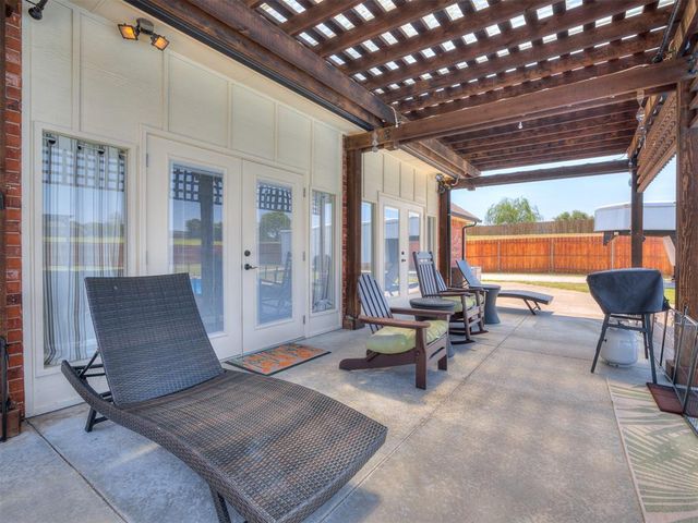 7701 Deer Meadow Drive, Oklahoma City, OK 73150