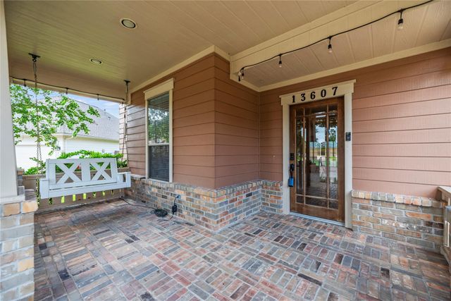 13607 Indigo Spires Drive, Cypress, TX 77429