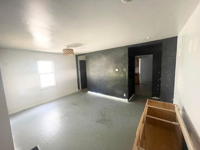 4627 Grant Street, Gary, IN 46408