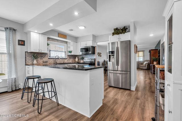 315 Curacao Street, Toms River, NJ 08757