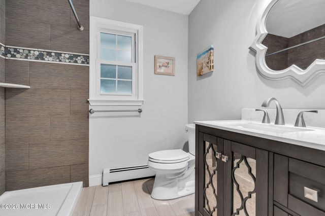 315 Curacao Street, Toms River, NJ 08757