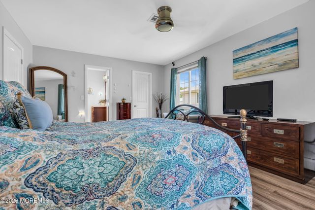 315 Curacao Street, Toms River, NJ 08757
