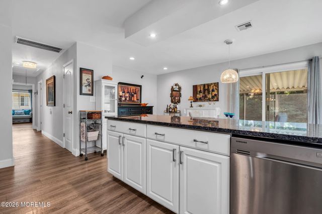 315 Curacao Street, Toms River, NJ 08757