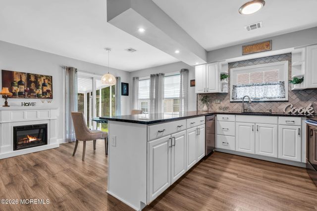 315 Curacao Street, Toms River, NJ 08757
