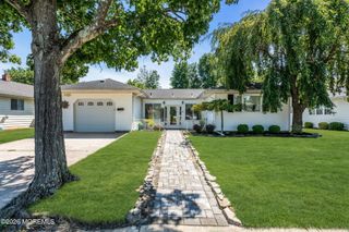 315 Curacao Street, Toms River, NJ 08757