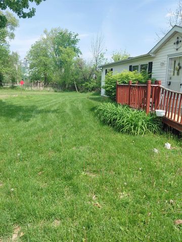 332 N Brooks Street, Owosso, MI 48867