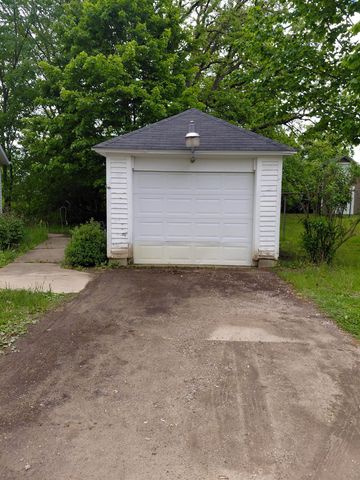 332 N Brooks Street, Owosso, MI 48867
