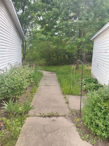 332 N Brooks Street, Owosso, MI 48867