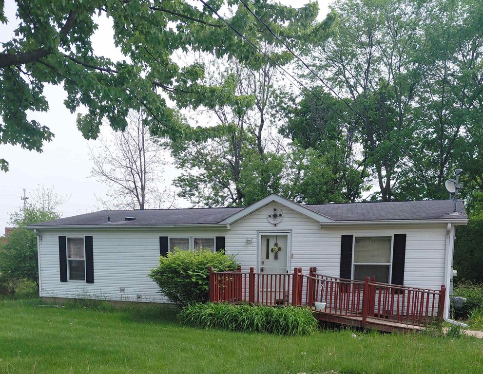 332 N Brooks Street, Owosso, MI 48867