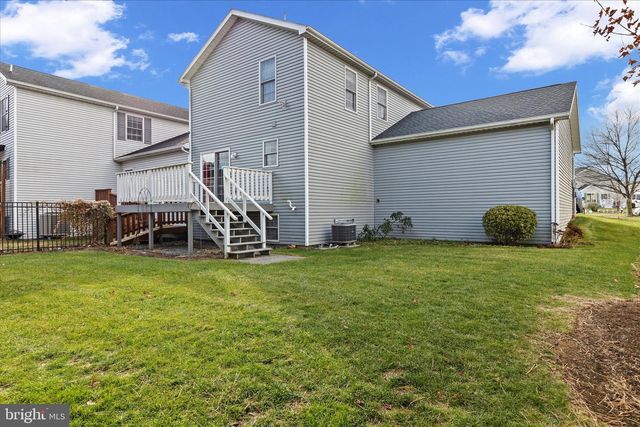 218 LANTERN LN, Chambersburg, PA 17201