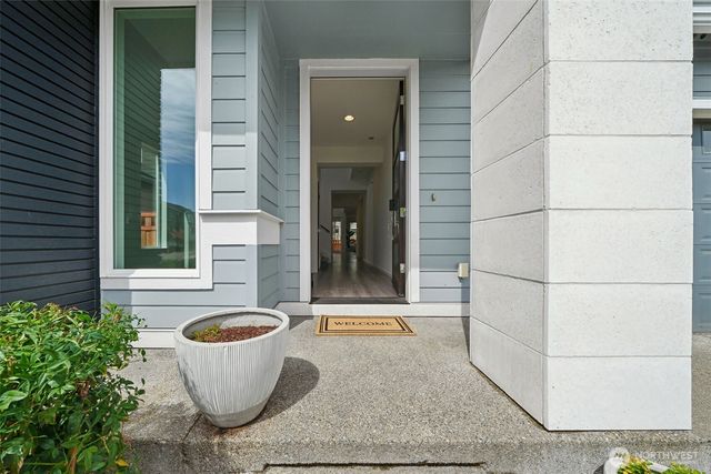 18905 131st Street Ct E, Bonney Lake, WA 98391