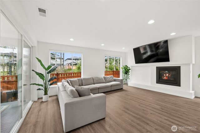 18905 131st Street Ct E, Bonney Lake, WA 98391