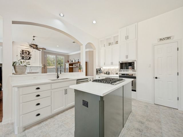 8201 Mckenzie Court, Frisco, TX 75036