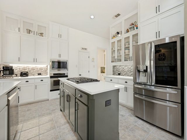 8201 Mckenzie Court, Frisco, TX 75036