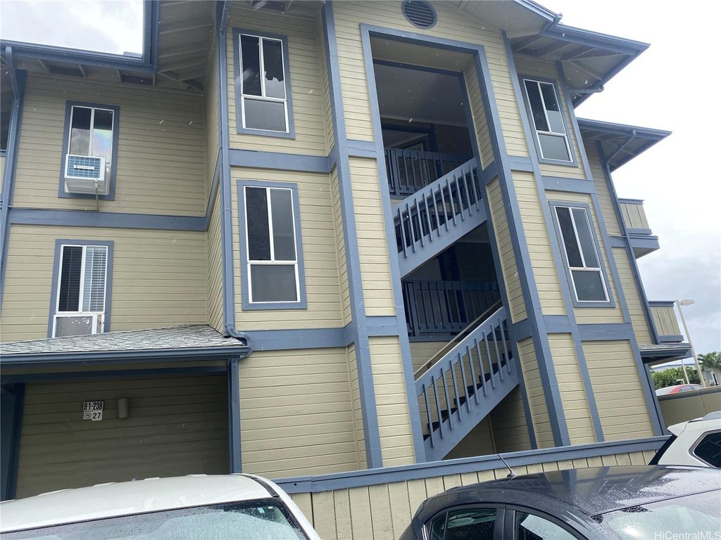 91-238 Hanapouli Circle 27H, Ewa Beach, HI 96706