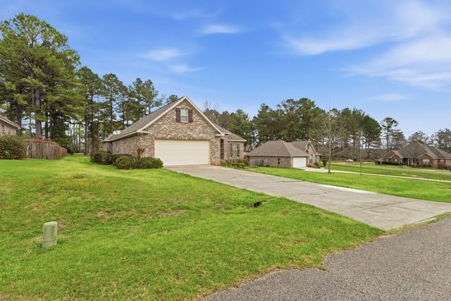 74 Bellepointe Cir., Purvis, MS 39475