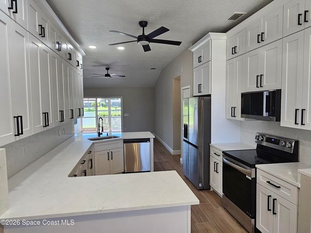 1211 Golden Pond Lane E, Rockledge, FL 32955