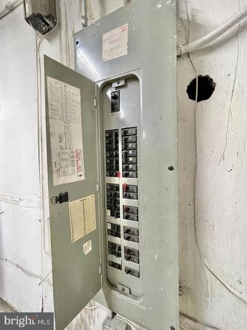 502-510 NEW BROADWAY, Gloucester City, NJ 08030