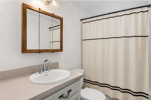 12631 HOBSON SIMMONS ROAD, Lithia, FL 33547