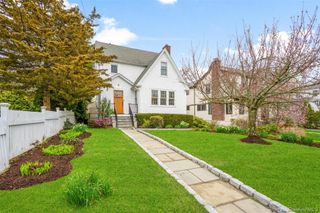 60 Elm Avenue, Larchmont, NY 10538