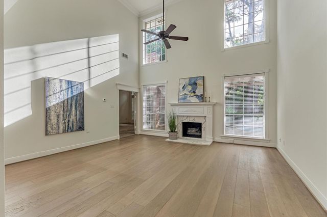 11 Turtle Rock Court, The Woodlands, TX 77381