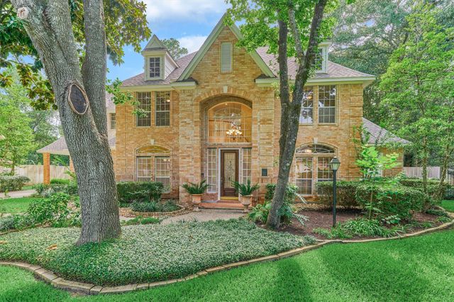 11 Turtle Rock Court, The Woodlands, TX 77381
