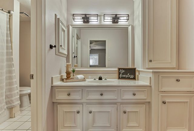 11 Turtle Rock Court, The Woodlands, TX 77381