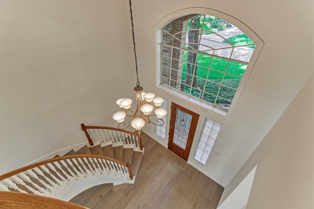 11 Turtle Rock Court, The Woodlands, TX 77381