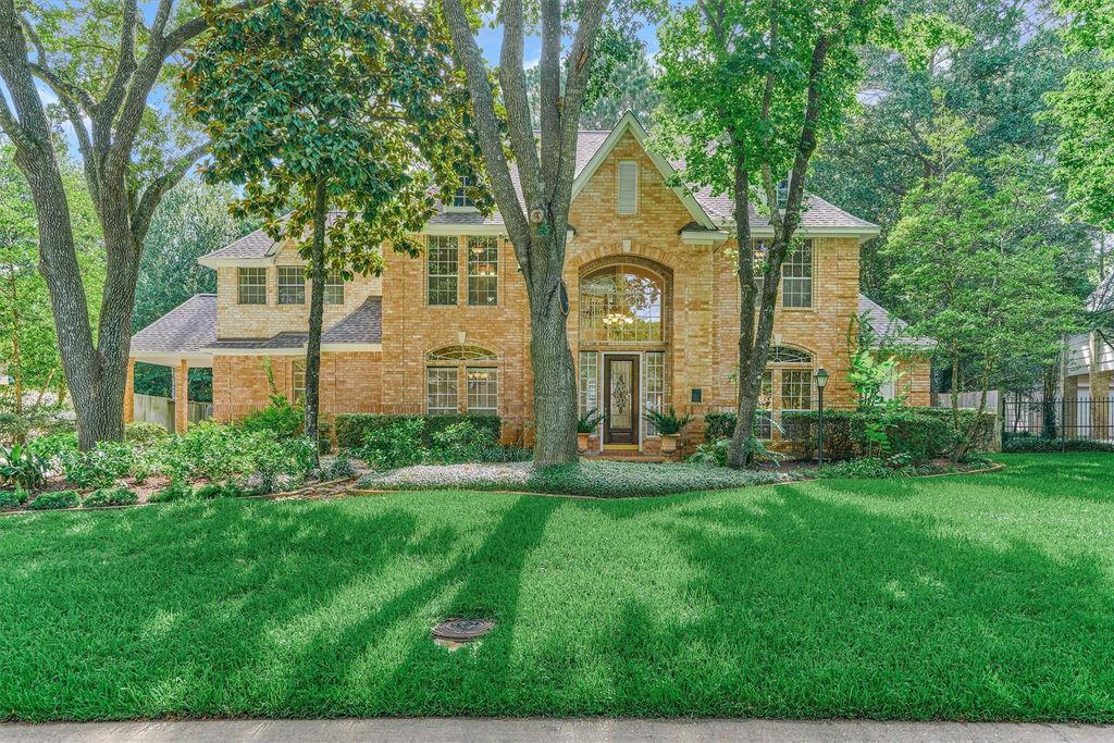 11 Turtle Rock Court, The Woodlands, TX 77381
