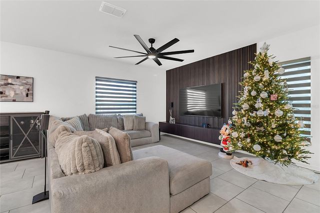 1325 DIEGO TERRACE, Winter Haven, FL 33884