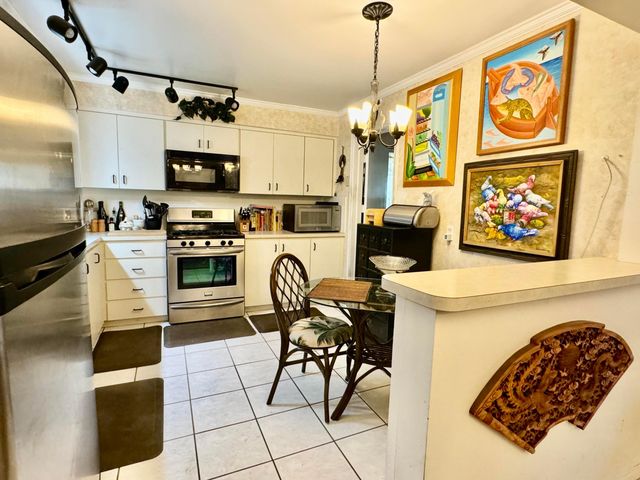 3510 Taft Street, Hollywood, FL 33021