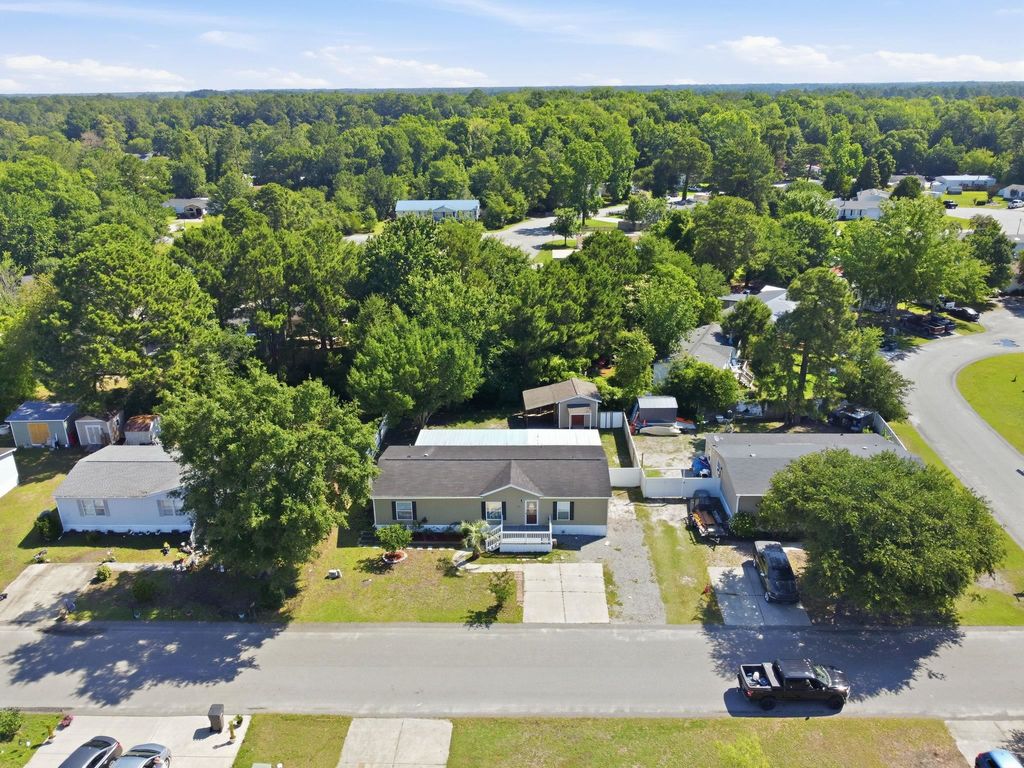 351 Southern Pines Dr., Myrtle Beach, SC 29579
