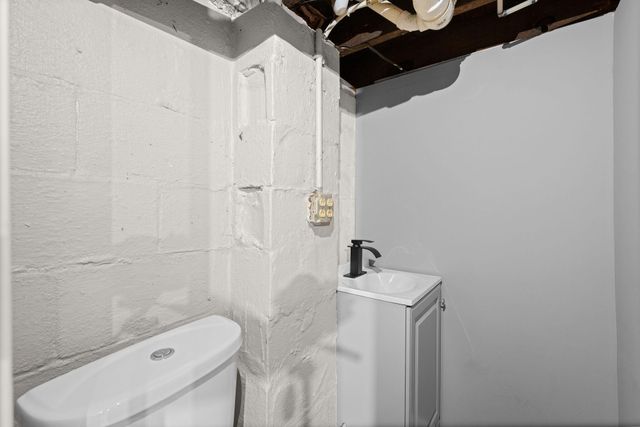 32 Tower Hill Road, Fort Thomas, KY 41075