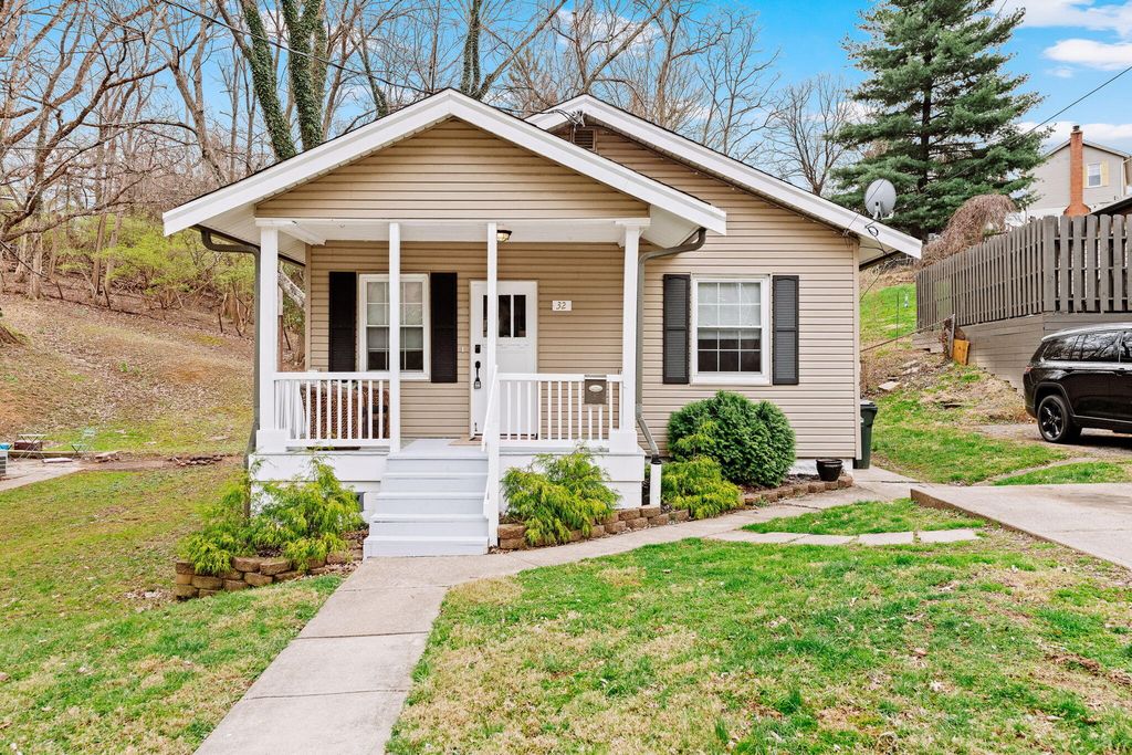 32 Tower Hill Road, Fort Thomas, KY 41075