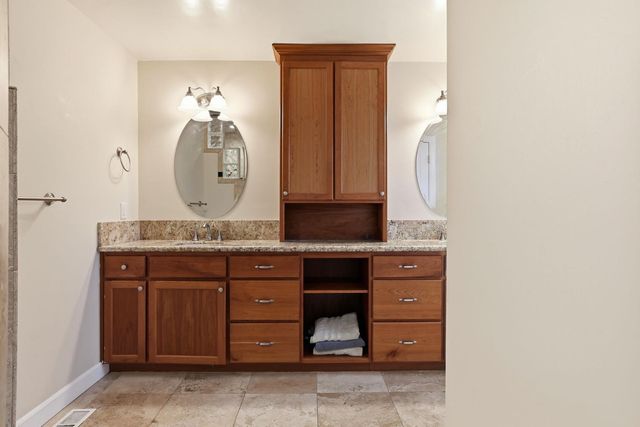 17843 Lake Forest Dr, Penn Valley, CA 95946