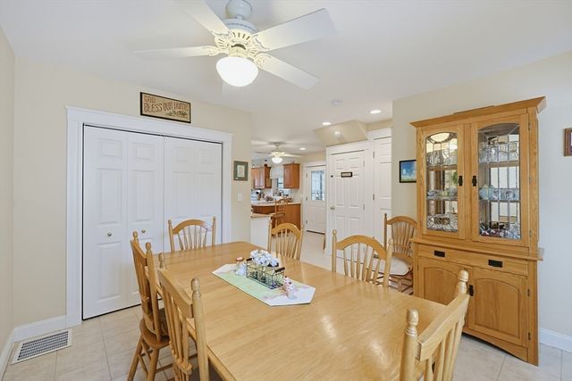 707 Page St, Stoughton, MA 02072