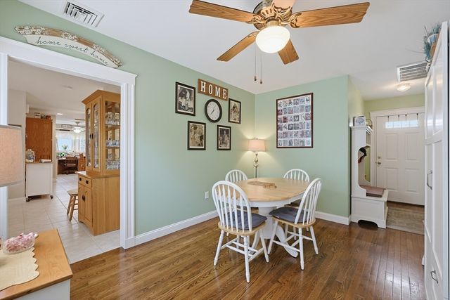 707 Page St, Stoughton, MA 02072