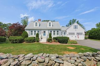 707 Page St, Stoughton, MA 02072