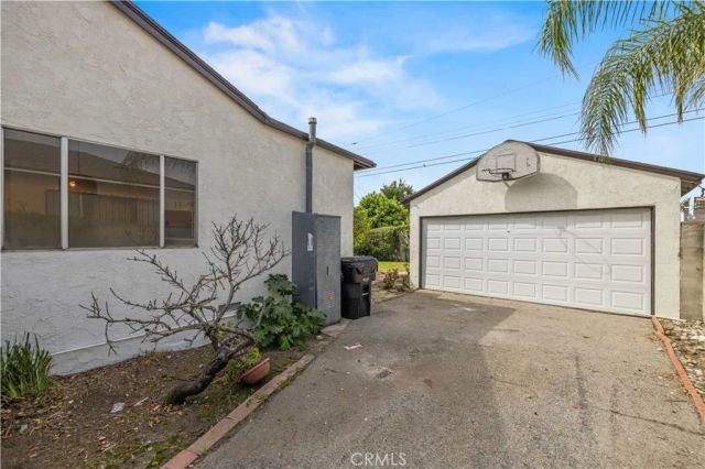 7643 Westland Avenue, North Hollywood, CA 91605