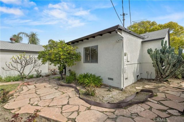 7643 Westland Avenue, North Hollywood, CA 91605