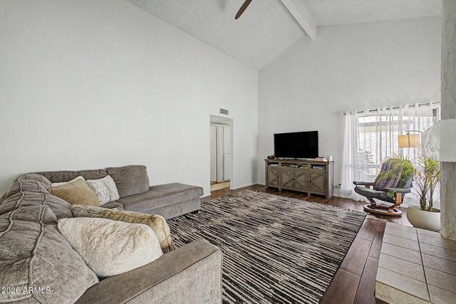 3008 W LUPINE Avenue, Phoenix, AZ 85029