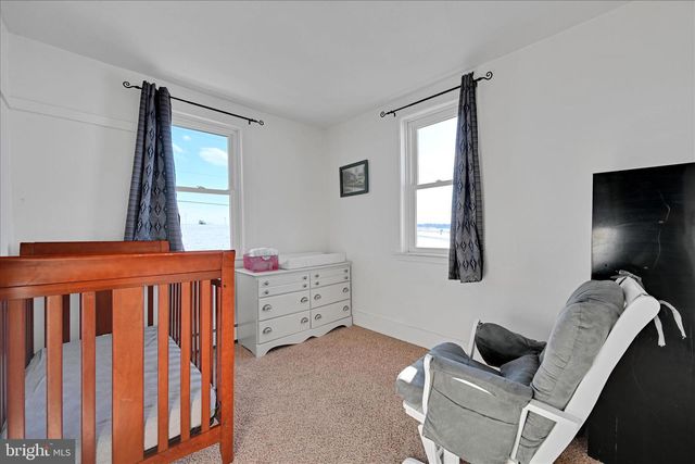 204 W REISTVILLE RD, Myerstown, PA 17067