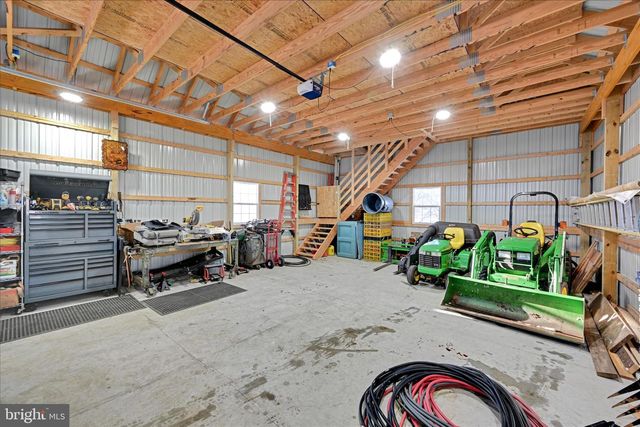 204 W REISTVILLE RD, Myerstown, PA 17067