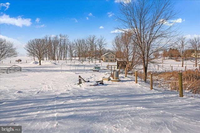 204 W REISTVILLE RD, Myerstown, PA 17067