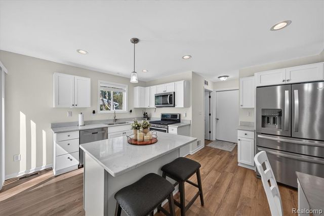 5110 Lathrop Street, Trenton, MI 48183