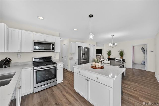 5110 Lathrop Street, Trenton, MI 48183
