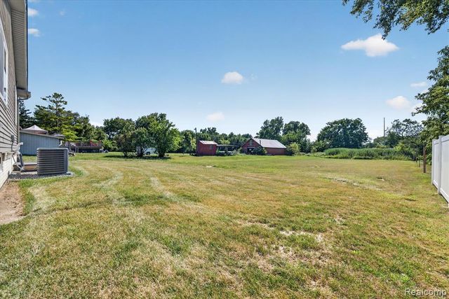 5110 Lathrop Street, Trenton, MI 48183